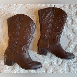 Wide Calf Cowgirl Boots - Size 11
